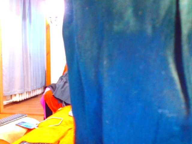 Olvia7985, en directo ahora en BongaCams