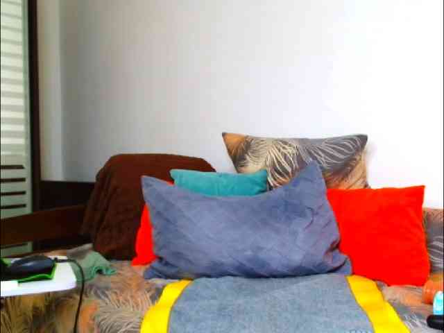 olvia7985's live room