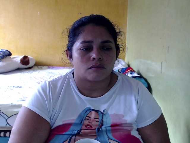 mia-naughty live cam on BongaCams