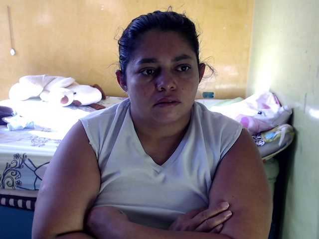 mia-naughty live cam on BongaCams