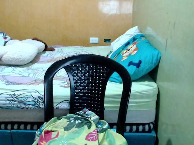mia-naughty live cam on BongaCams