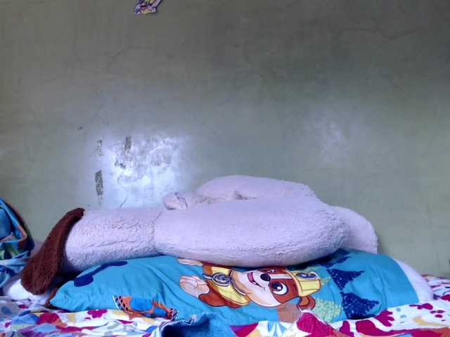 mia-naughty live cam on BongaCams