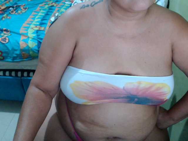 mia-naughty