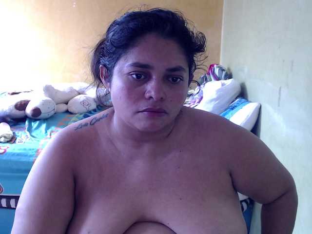 mia-naughty's BongaCams show and profile