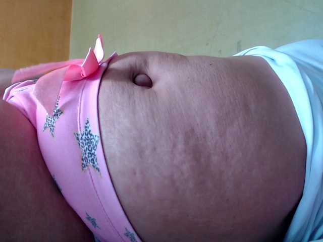 mia-naughty live cam on BongaCams
