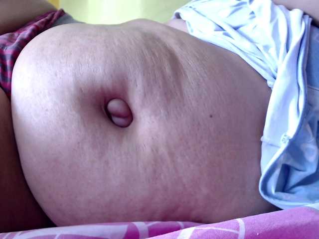 mia-naughty live cam on BongaCams