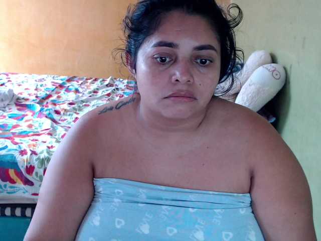 mia-naughty live cam on BongaCams