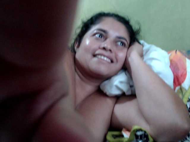 mia-naughty live cam on BongaCams
