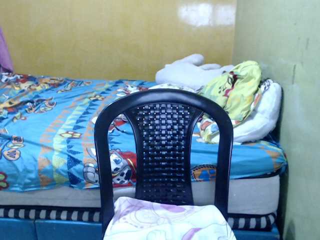 mia-naughty, en directo ahora en BongaCams