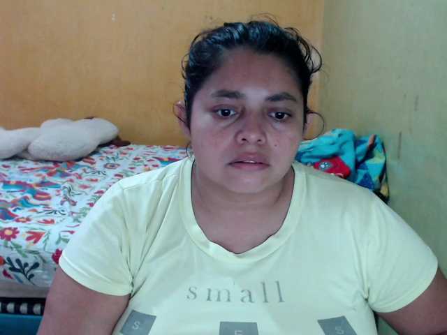 mia-naughty live cam on BongaCams