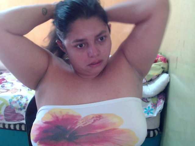 mia-naughty live cam on BongaCams