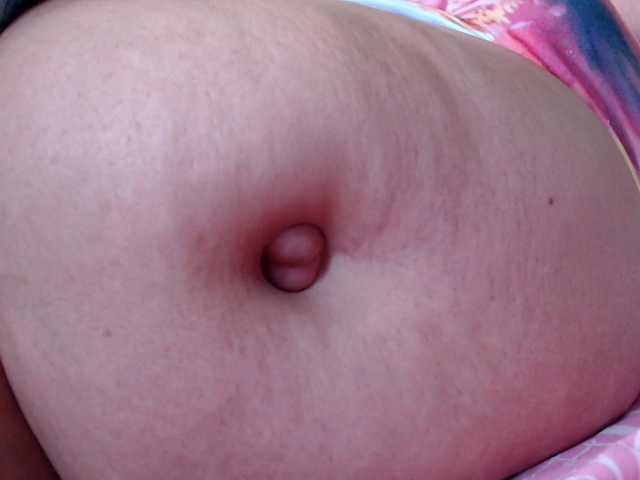 mia-naughty live cam on BongaCams