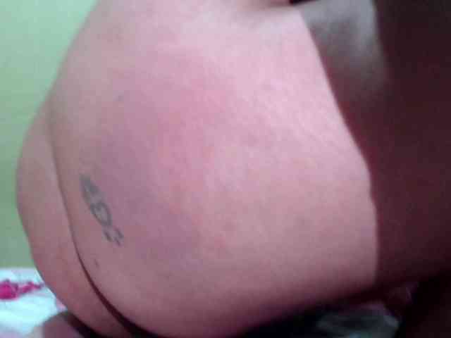 mia-naughty webcam