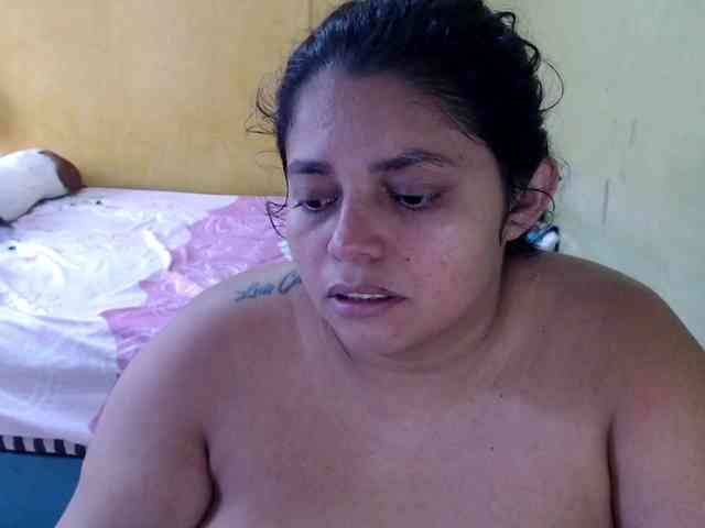 Modelo: mia-naughty