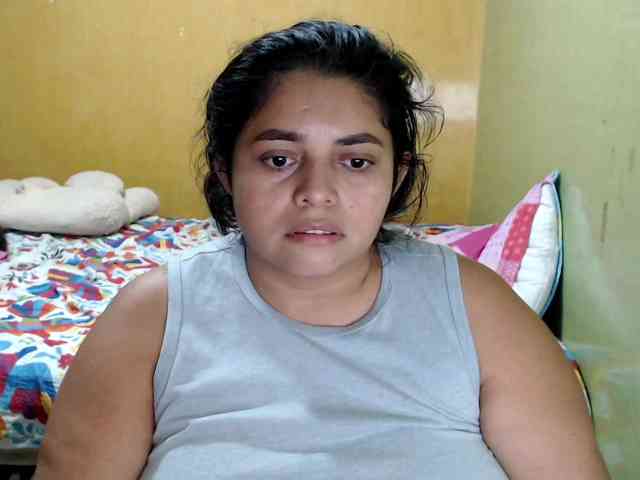 mia-naughty webcam