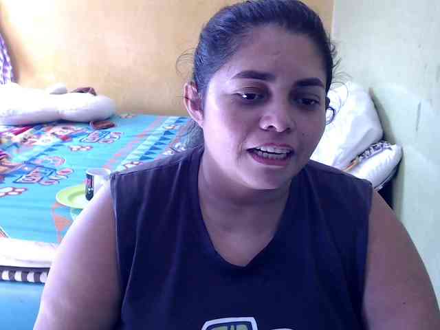 mia-naughty webcam