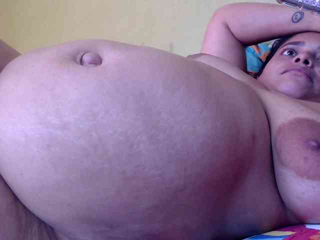 mia-naughty webcam