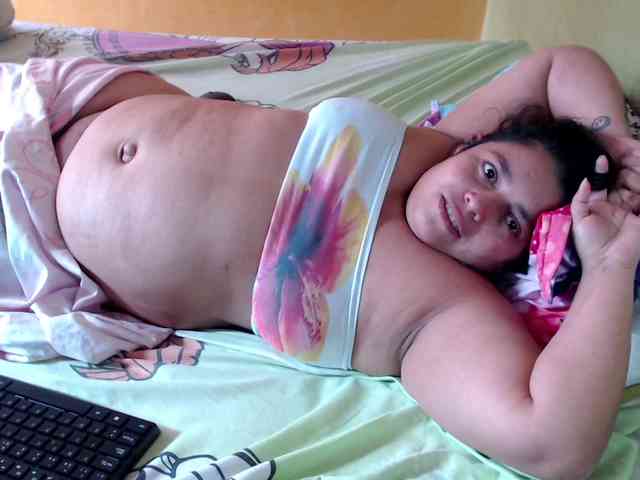 mia-naughty webcam