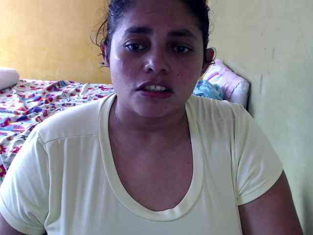 mia-naughty webcam