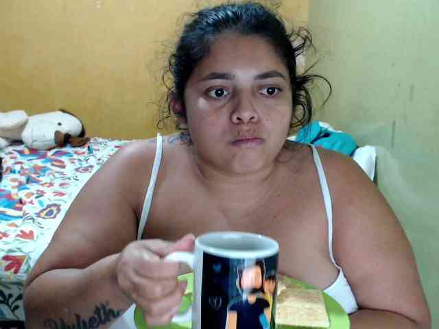 mia-naughty webcam