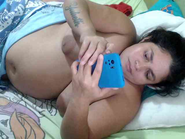 mia-naughty webcam