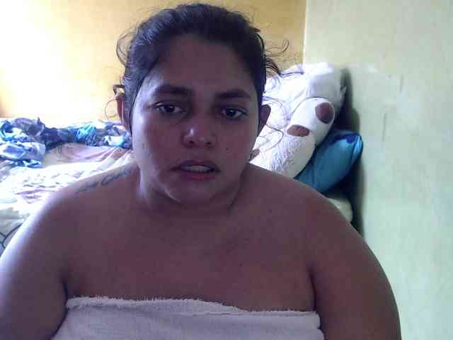 mia-naughty webcam