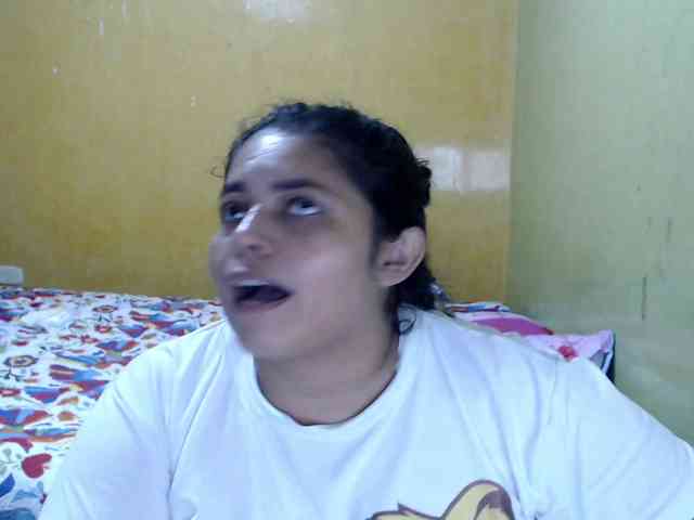 mia-naughty webcam