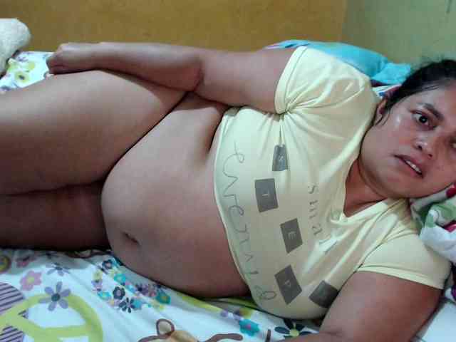 mia-naughty webcam