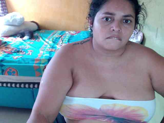 mia-naughty
