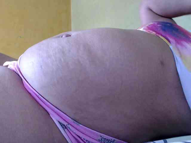 mia-naughty webcam