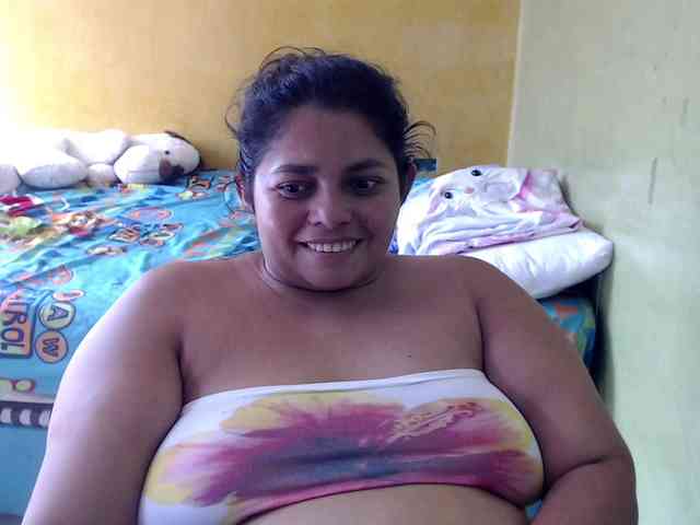 mia-naughty webcam