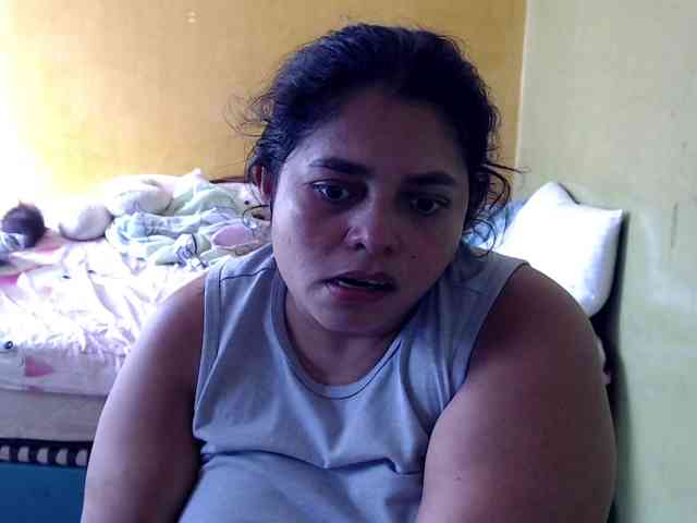 mia-naughty webcam