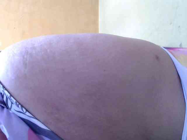 mia-naughty webcam