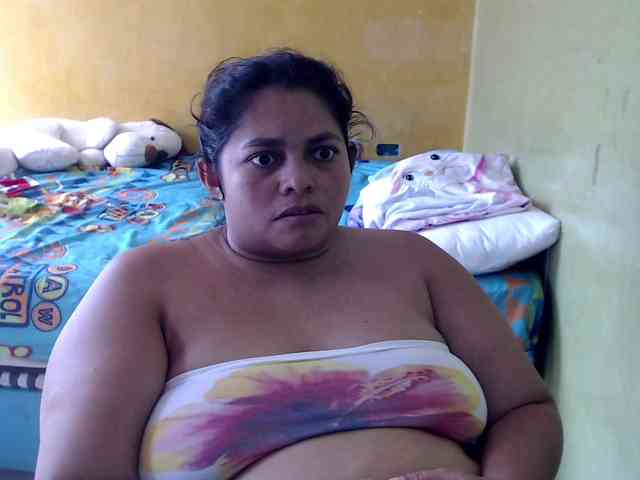 mia-naughty webcam