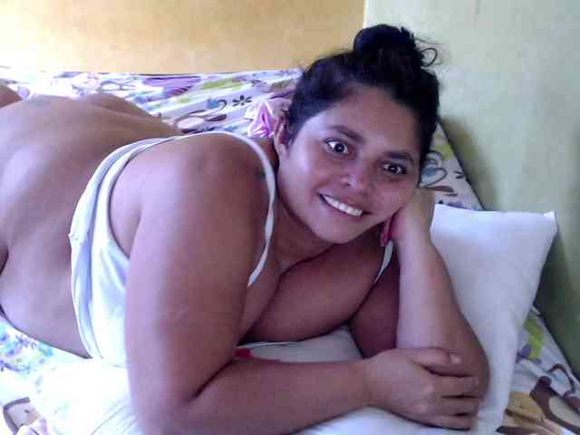 mia-naughty webcam