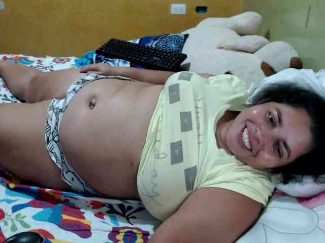 mia-naughty webcam