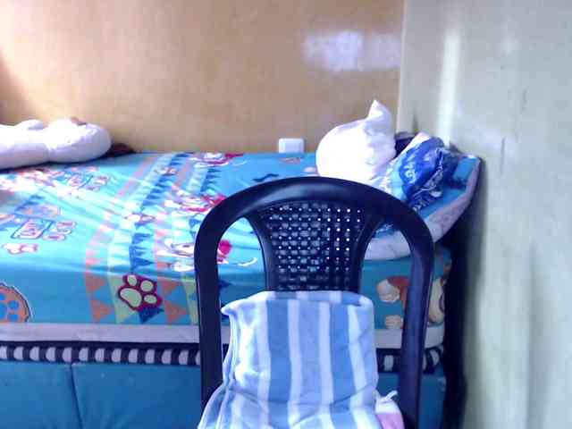 mia-naughty Live Webcam on BongaCams