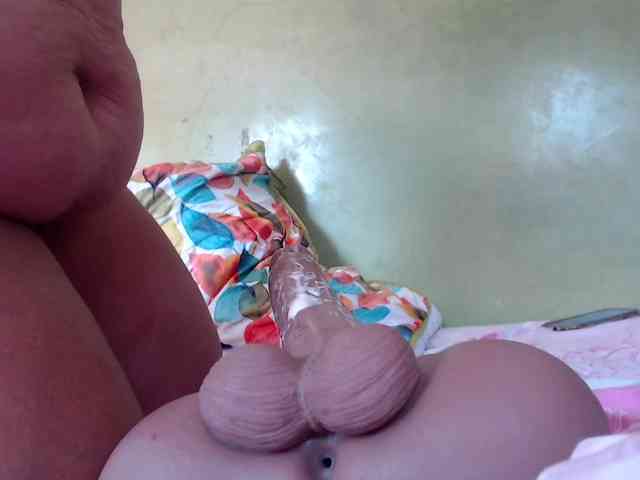 mia-naughty webcam