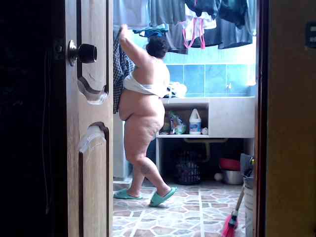 mia-naughty webcam
