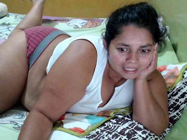 mia-naughty webcam