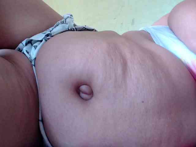 mia-naughty webcam