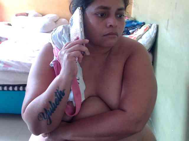 mia-naughty