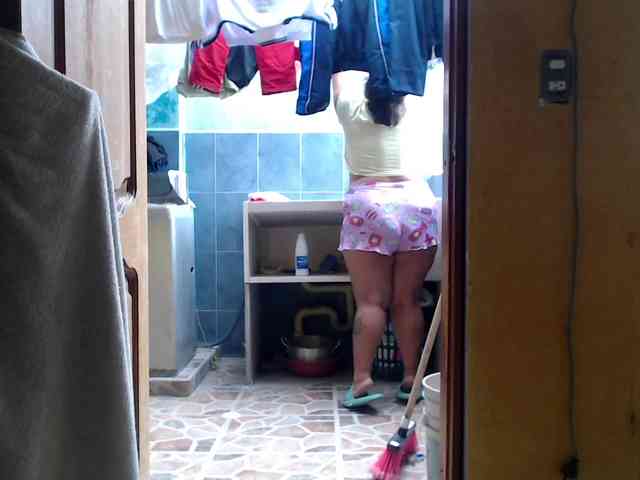 mia-naughty