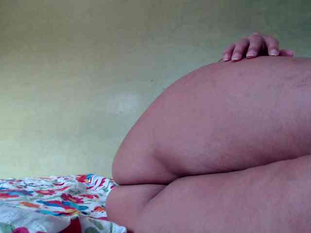 mia-naughty webcam