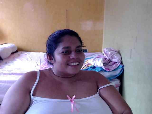 mia-naughty webcam