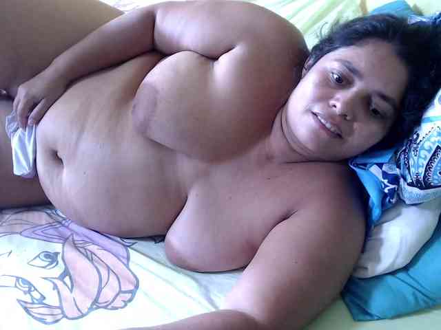 mia-naughty webcam