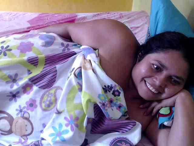 mia-naughty webcam