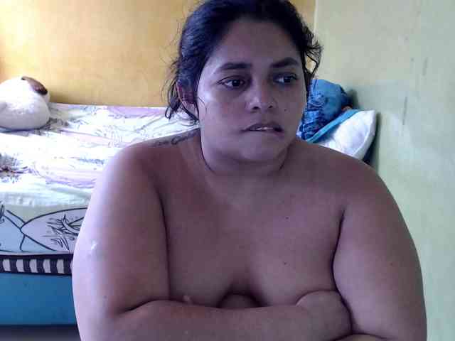 mia-naughty webcam