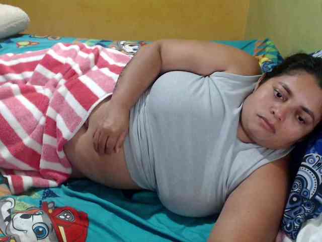 mia-naughty webcam