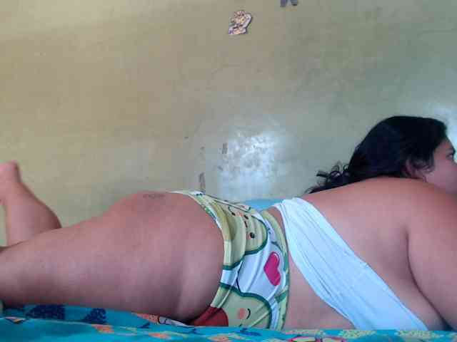 mia-naughty webcam